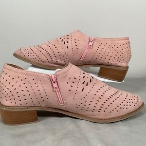 PRACTICALLY NEW Lucky Brand Booties